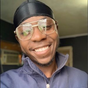 Meet your Posher, Jovan